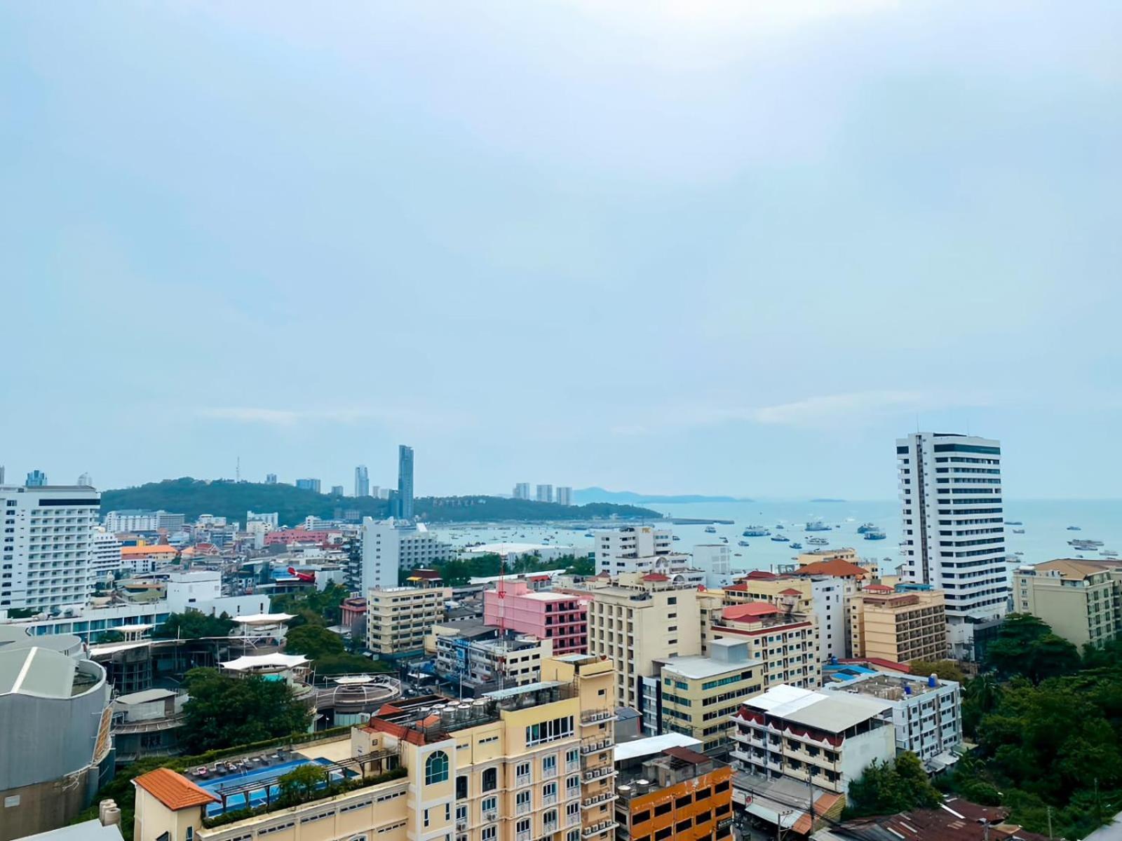 Edge Central Pattaya Vip Condo Exterior photo
