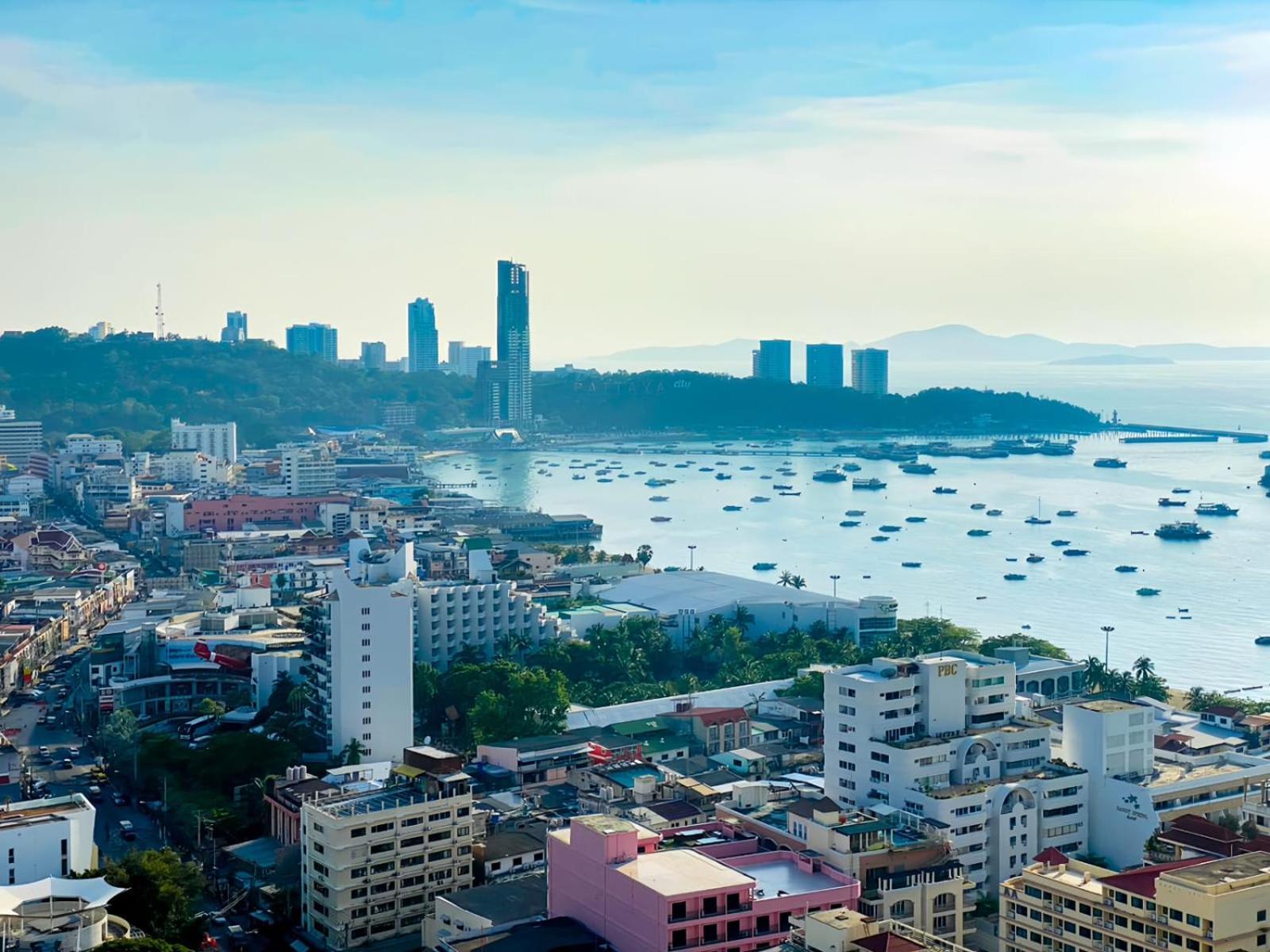 Edge Central Pattaya Vip Condo Exterior photo